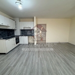 Дава се под наем Тристаен апартамент в Асеновград - 90 кв.м за 298.86 € - Снимка #1