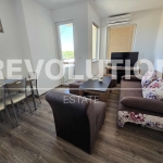 Дава се под наем Тристаен апартамент в Пловдив, Кючук Париж - 70 кв.м за 432.48 € - Снимка #1