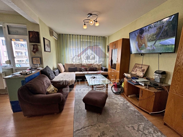 Етаж от къща в Асеновград - 160 кв.м за 510 €/кв.м - Снимка #1