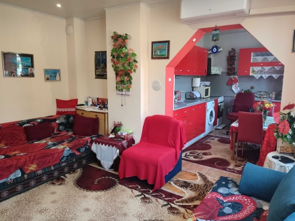 Тристаен апартамент в Търговище, Център - 85 кв.м за 1500 €/кв.м - Снимка #1