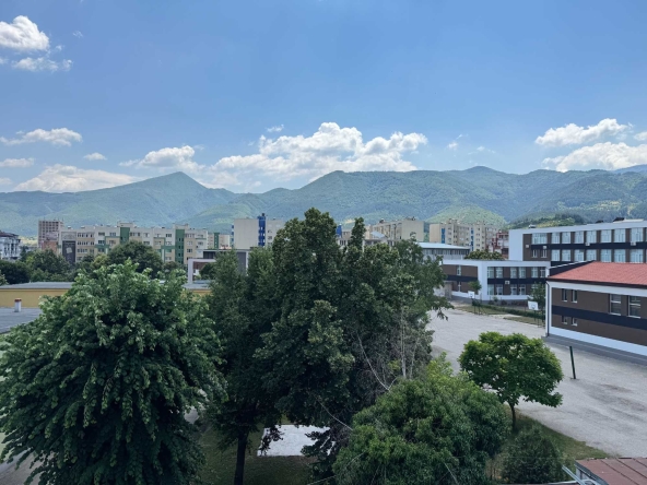 Тристаен апартамент в Гоце Делчев - 95 кв.м за 483 €/кв.м - Снимка #1