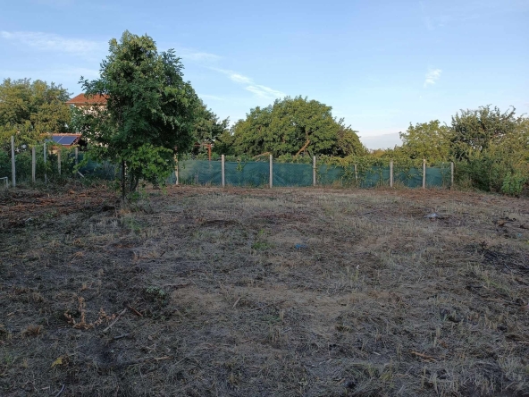 Парцел в Варна, Владислав Варненчик - 1036 кв.м за 47 €/кв.м - Снимка #1