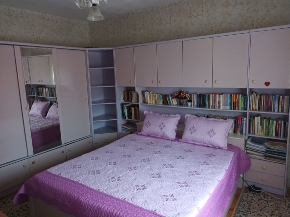 Четиристаен апартамент в Плевен, Идеален център - 120 кв.м за 1084 €/кв.м - Снимка #1