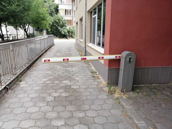 Дава се под наем Гараж / Паркомясто в Стара Загора, Загорка - 24 кв.м за 35.7 € - Снимка #1