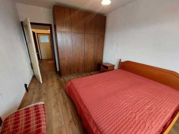 Дава се под наем Тристаен апартамент в София, Надежда 3 - 90 кв.м за 547.23 € - Снимка #1