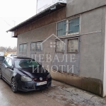 Дава се под наем Промишлена сграда в Русе, Родина 1 - 363 кв.м за 918.51 € - Снимка #1