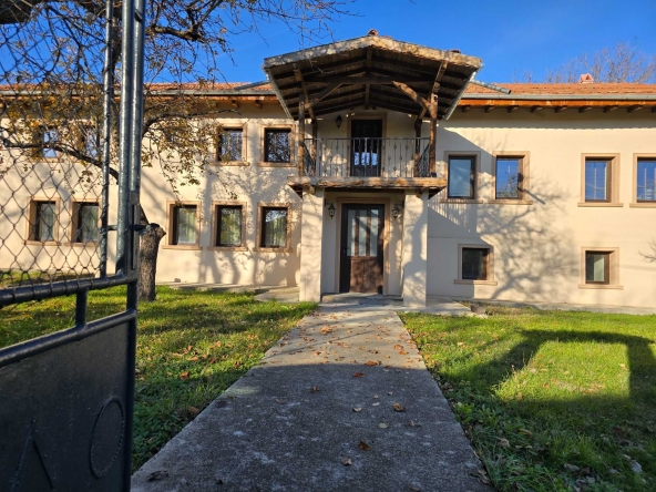 Къща в с. Церова кория, Област Велико Търново - 369 кв.м за 463 €/кв.м - Снимка #1