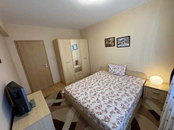 Дава се под наем Двустаен апартамент в София, Център - 58 кв.м за 498.27 € - Снимка #1