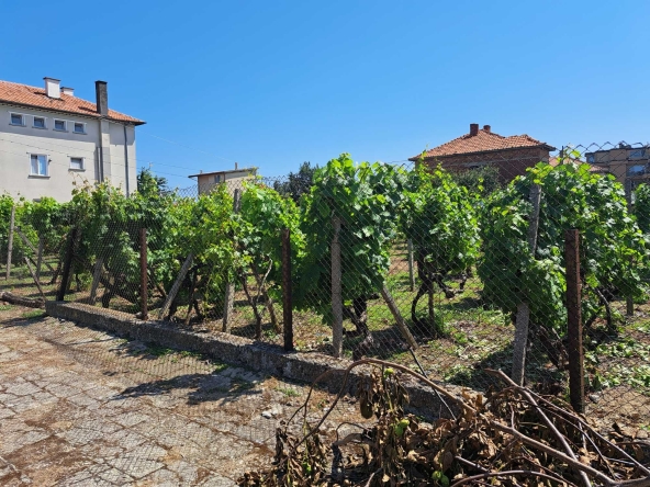 Парцел в Варна, Младост 1 - 490 кв.м за 62 €/кв.м - Снимка #1