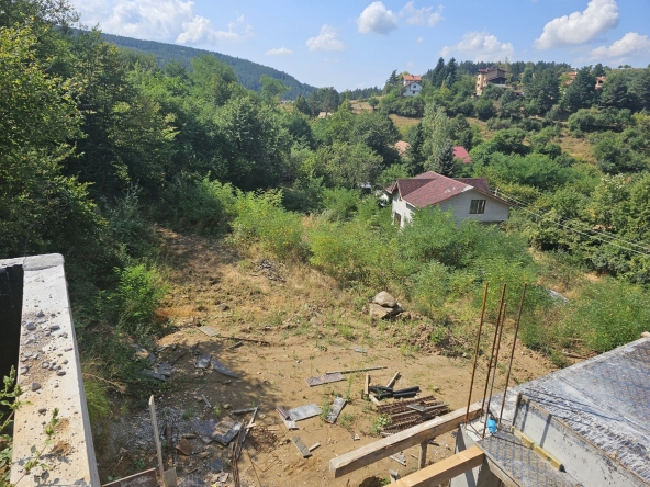 Парцел в с. Кладница, Област Перник - 1135 кв.м за 68 €/кв.м - Снимка #1