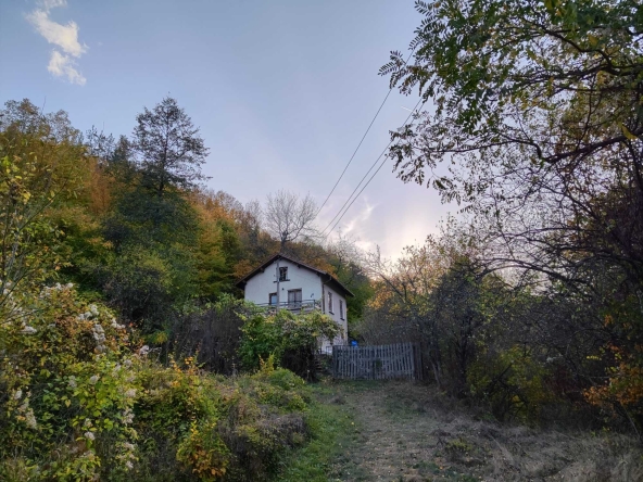 Къща в с. Церецел, Област София-област - 100 кв.м за 590 €/кв.м - Снимка #1