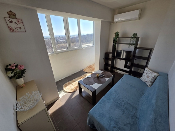 Дава се под наем Двустаен апартамент в Горна Оряховица - 50 кв.м за 204 € - Снимка #1