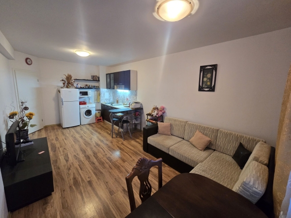 Двустаен апартамент в к.к. Слънчев бряг - 56 кв.м за 683 €/кв.м - Снимка #1