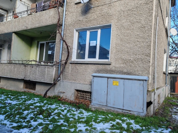 Четиристаен апартамент в Попово - 94 кв.м за 462 €/кв.м - Снимка #1