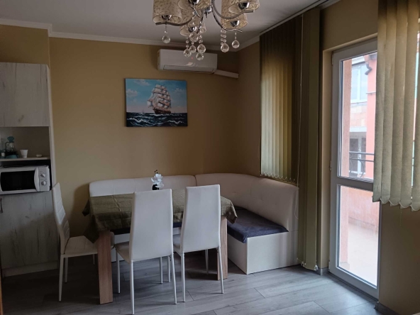 Дава се под наем Тристаен апартамент в Несебър - 93 кв.м за 510 € - Снимка #1