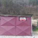 Гараж / Паркомясто в с. Чифлик, Област Ловеч - 18 кв.м за 37 €/кв.м - Снимка #1