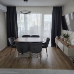 Тристаен апартамент в Плевен, Сторгозия - 76 кв.м за 987 €/кв.м - Снимка #1