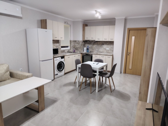 Дава се под наем Двустаен апартамент в Велико Търново, Акация - 64 кв.м за 388.62 € - Снимка #1