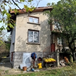 Къща в с. Долно Камарци, Област София-област - 85 кв.м за 318 €/кв.м - Снимка #1