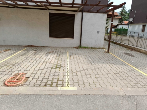 Дава се под наем Гараж / Паркомясто в София, Манастирски ливади - 16 кв.м за 99.45 € - Снимка #1