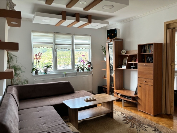 Четиристаен апартамент в Шумен, Боян Българанов 1 - 103 кв.м за 926 €/кв.м - Снимка #1