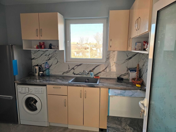 Дава се под наем Къща в София, Връбница 2 - 65 кв.м за 897.6 € - Снимка #1