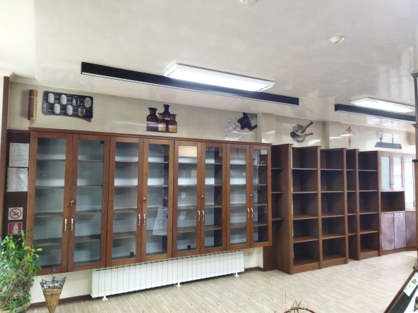 Магазин в Смолян, Стар център - 87 кв.м за 557 €/кв.м - Снимка #1
