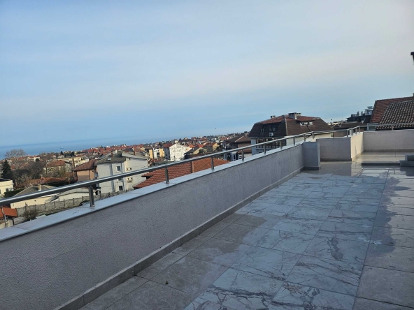 Дава се под наем Мезонет в Варна, Виница - 162 кв.м за 189519.57 € - Снимка #1