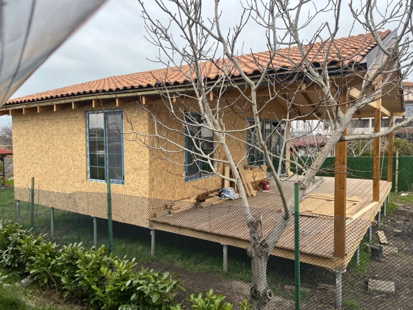 Къща в с. Синеморец, Област Бургас - 90 кв.м за 1445 €/кв.м - Снимка #1