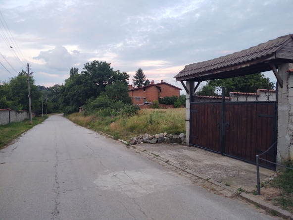 Къща в с. Царева поляна, Област Хасково - 140 кв.м за 62 €/кв.м - Снимка #1