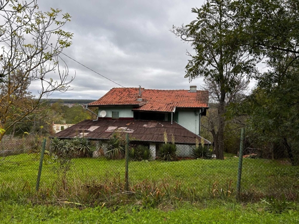 Къща в с. Шкорпиловци, Област Варна - 200 кв.м за 498 €/кв.м - Снимка #1