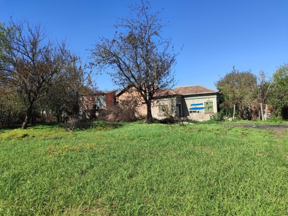 Къща в Добрич, в.з. Лозята - 30 кв.м за 978 €/кв.м - Снимка #1