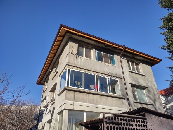 Етаж от къща в Търговище, Вароша - 90 кв.м за 737 €/кв.м - Снимка #1