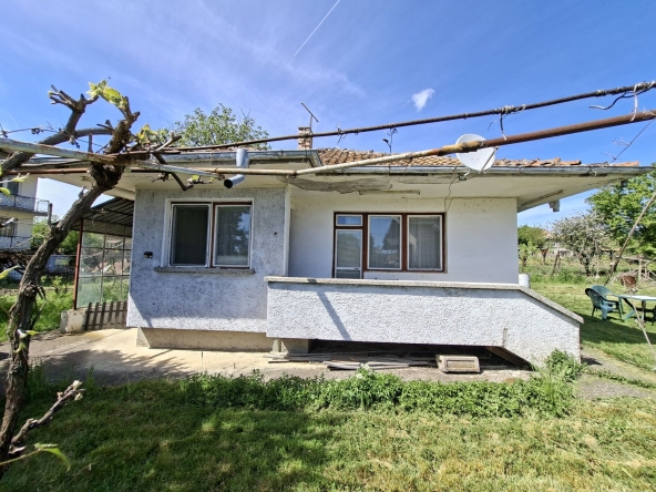 Къща в Стражица - 70 кв.м за 525 €/кв.м - Снимка #1