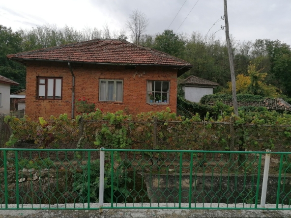 Къща в Силистра, Изток - 61 кв.м за 100 €/кв.м - Снимка #1