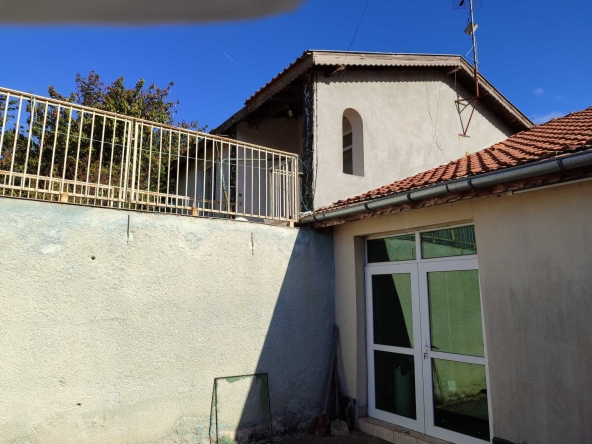 Къща в с. Методиево, Област Добрич - 130 кв.м за 194 €/кв.м - Снимка #1