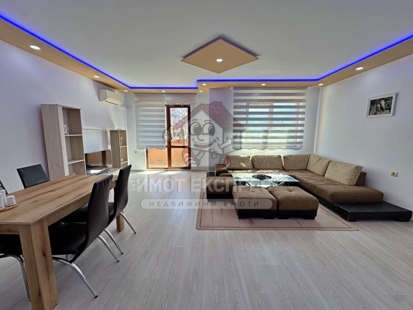 Тристаен апартамент в Асеновград - 102 кв.м за 810 €/кв.м - Снимка #1