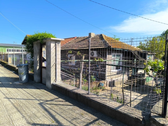 Къща в Белослав - 71 кв.м за 647 €/кв.м - Снимка #1