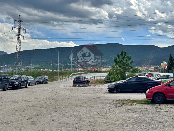 Дава се под наем Парцел в Асеновград - 430 кв.м за 448.8 € - Снимка #1