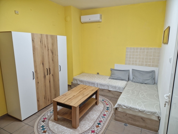 Дава се под наем Двустаен апартамент в Хасково, Любен Каравелов - 40 кв.м за 248.88 € - Снимка #1