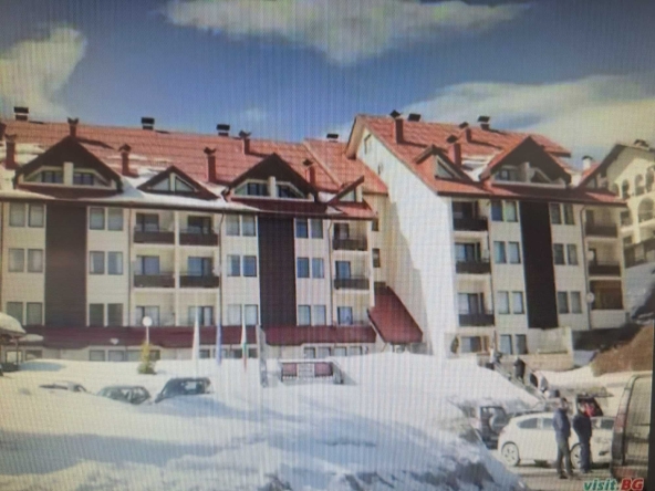 Четиристаен апартамент в Ямбол, Промишлена зона - 111 кв.м за 811 €/кв.м - Снимка #1