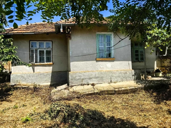 Къща в с. Радинград, Област Разград - 60 кв.м за 587 €/кв.м - Снимка #1