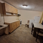 Дава се под наем Къща в Свищов - 69 кв.м за 178.5 € - Снимка #1