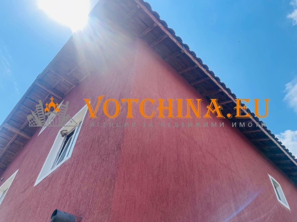 Къща в с. Гроздьово, Област Варна - 230 кв.м за 435 €/кв.м - Снимка #1