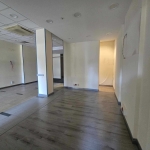 Дава се под наем Магазин в Велико Търново, Център - 117 кв.м за 2800 € - Снимка #1