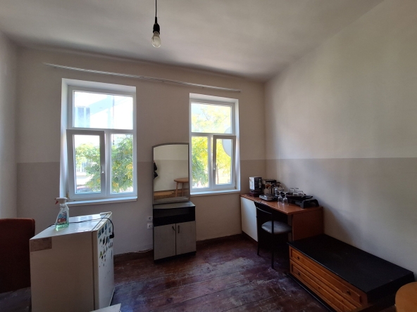 Дава се под наем  в София, Център - 17 кв.м за 204 € - Снимка #1