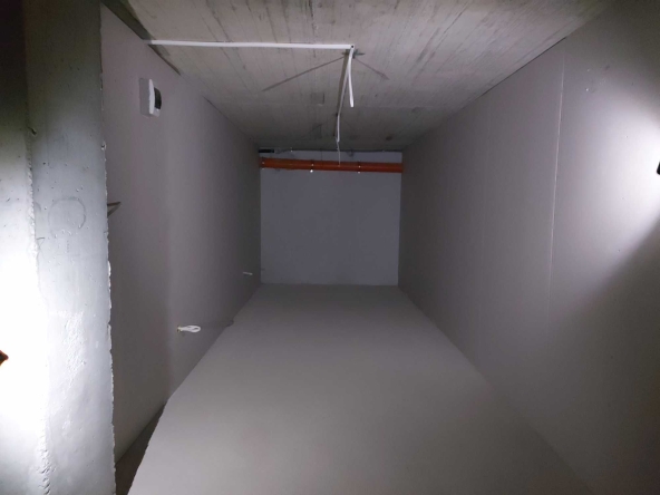 Гараж / Паркомясто в Стара Загора, Била - 23 кв.м за 661 €/кв.м - Снимка #1