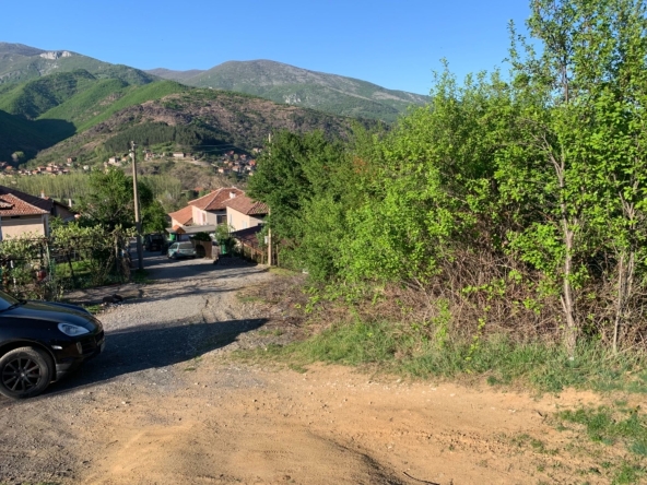 Парцел в с. Зверино, Област Враца - 16000 кв.м за 3 €/кв.м - Снимка #1