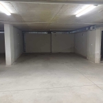 Дава се под наем Гараж / Паркомясто в София, Медицинска академия - 20 кв.м за 120 € - Снимка #1