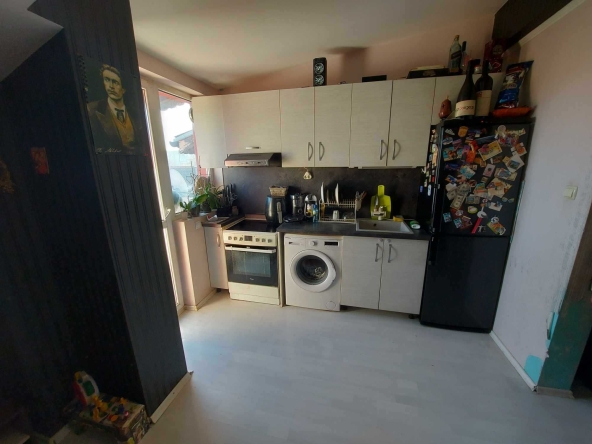 Двустаен апартамент в Търговище, Вароша - 50 кв.м за 1214 €/кв.м - Снимка #1